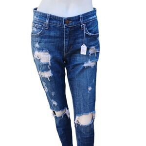 595430....Joe's Skinny Jeans Size 26, 26"Inseam 8"Rise